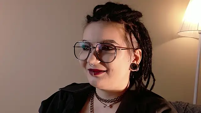 Snapshot of olonho_estel chatting on April 2026 01:11:02 AM olonho estel online show from April 2026 01:11:02 AM