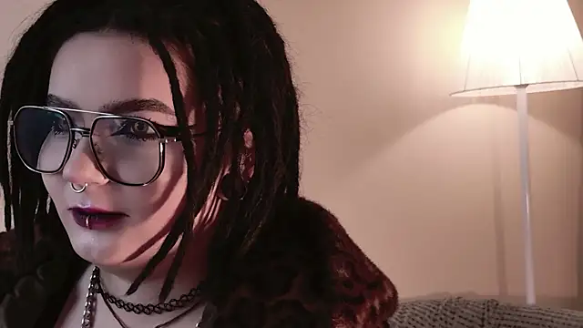 Snapshot of olonho_estel chatting on April 2026 11:43:01 PM olonho estel online show from April 2026 11:43:01 PM