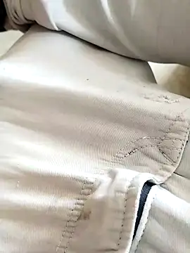 Roy   121 online show from November 2025 05:06:02 AM