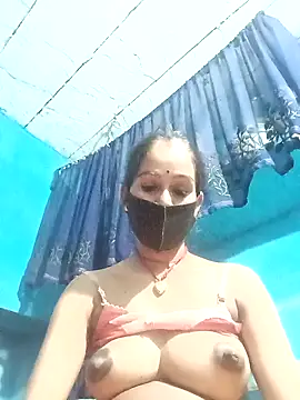 Snapshot of Nandani-758 chatting on April 2026 03:03:01 PM Nandani-758 online show from April 2026 03:03:01 PM