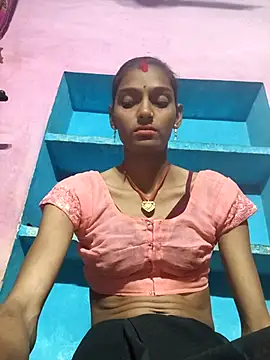 Snapshot of DESI-SHAWTY chatting on November 2025 03:00:02 PM DESI-SHAWTY online show from November 2025 03:00:02 PM