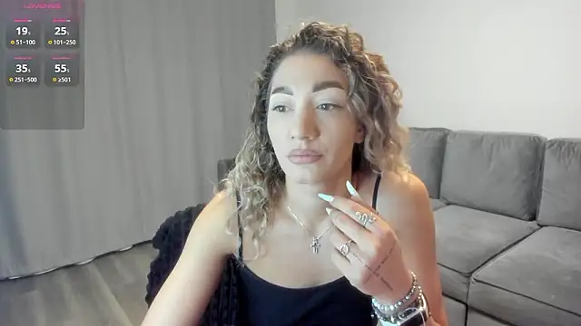 rossana doll online show from January 2026 03:28:01 PM