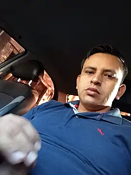 art-e9-2 online show from November 2025 12:06:01 PM