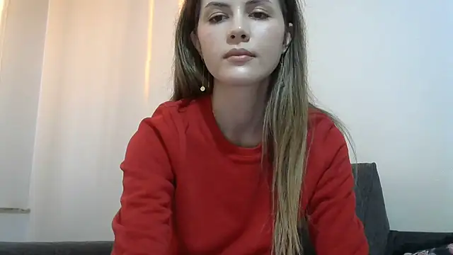 Erii18 online show from December 2025 02:32:02 PM