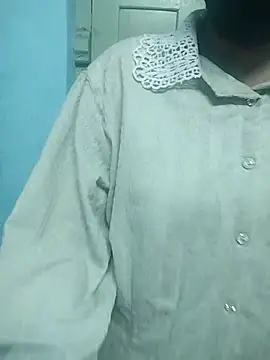 Snapshot of Miss_tinaaa chatting on November 2025 10:39:02 AM Miss tinaaa online show from November 2025 10:39:02 AM