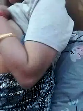 Snapshot of Priya_Sharma04 chatting on March 2026 08:15:01 PM Priya Sharma04 online show from March 2026 08:15:01 PM