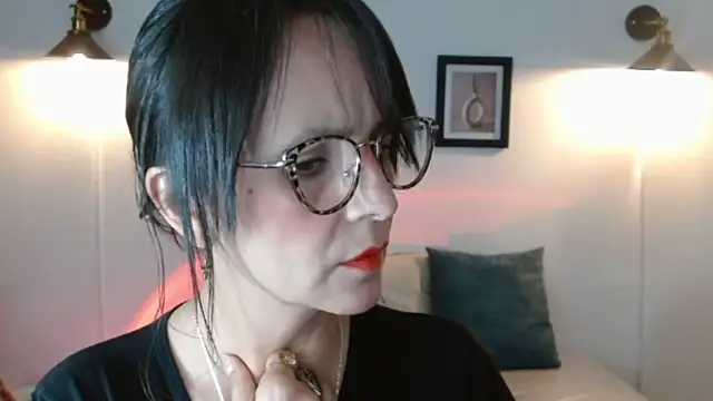 Snapshot of Juliana__lx chatting on March 2026 03:04:01 PM Juliana lx online show from March 2026 03:04:01 PM