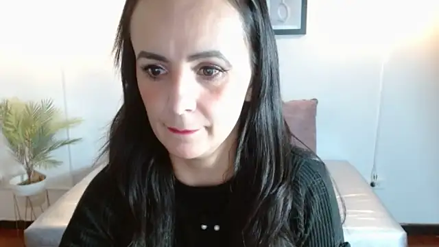 Snapshot of Juliana__lx chatting on March 2026 03:02:01 PM Juliana lx online show from March 2026 03:02:01 PM