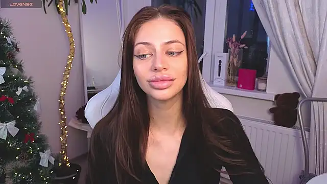 Daria Promisess online show from December 2025 04:00:02 AM