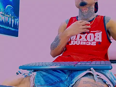 Hot Latino x online show from March 2026 12:23:02 PM