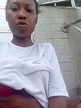 Snapshot of Sweethoneypot25 chatting on March 2026 12:43:02 PM Sweethoneypot25 online show from March 2026 12:43:02 PM