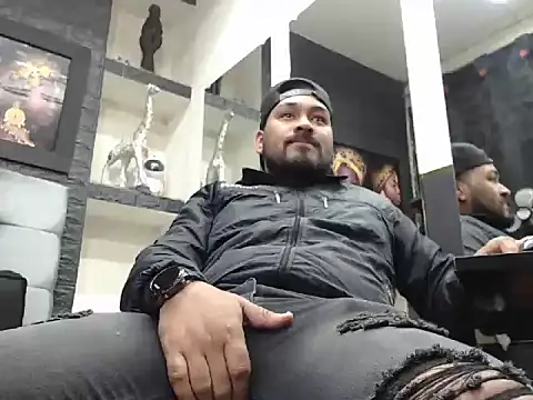 Snapshot of Liam_hairy chatting on November 2025 04:58:02 AM Liam hairy online show from November 2025 04:58:02 AM