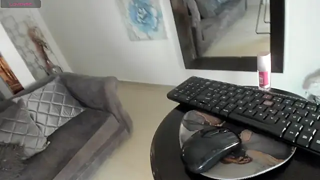 MafeArias23 online show from February 2026 02:27:01 PM