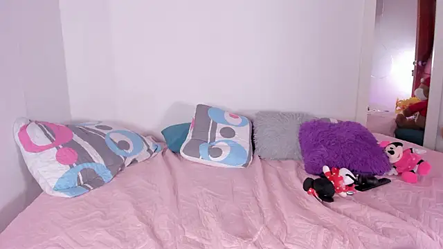 Hayley-Fox online show from February 2026 02:53:01 AM