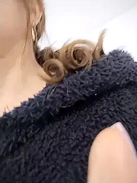 Monitaxhot online show from February 2026 10:38:01 PM