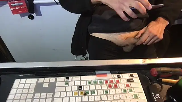 SinlessFreedom7 online show from February 2026 06:40:02 AM