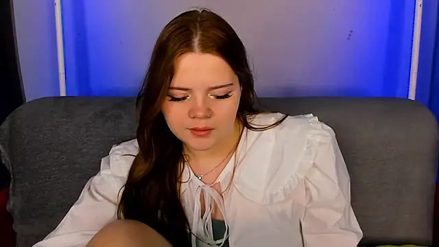 Snapshot of KellyFiery chatting on March 2026 08:31:01 AM KellyFiery online show from March 2026 08:31:01 AM