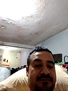 paoandjoe1010 online show from November 2025 08:24:01 AM