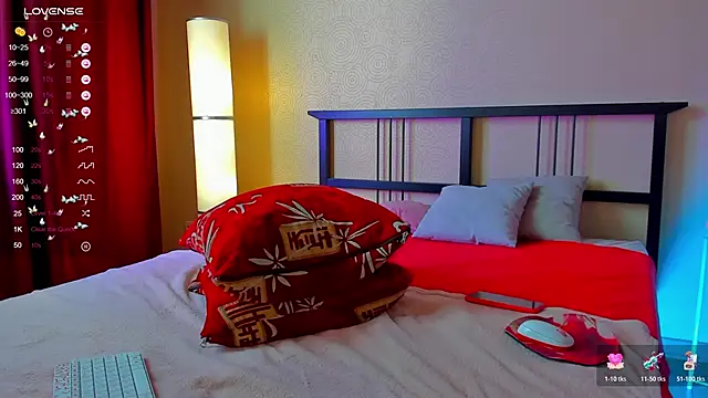 Snapshot of Kalina_Malina chatting on April 2026 03:23:01 AM Kalina Malina online show from April 2026 03:23:01 AM