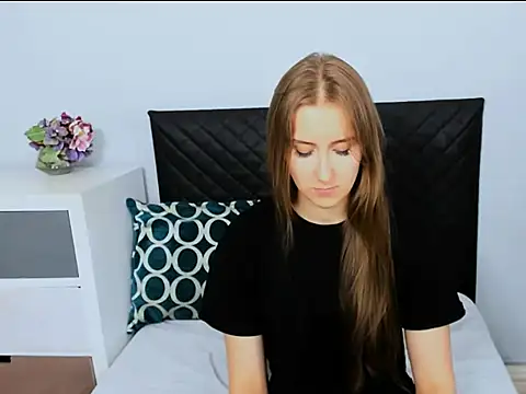 Snapshot of VanessaAmore chatting on April 2026 07:22:01 PM VanessaAmore online show from April 2026 07:22:01 PM