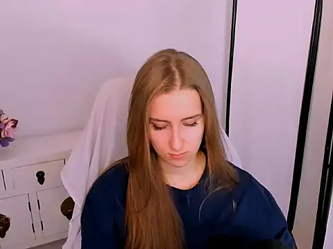 Snapshot of VanessaAmore chatting on April 2026 09:55:01 AM VanessaAmore online show from April 2026 09:55:01 AM