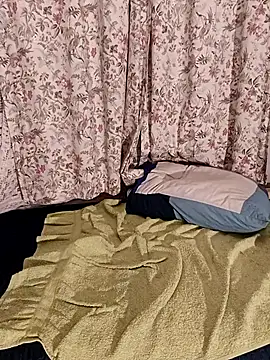 Susiee Redd online show from December 2025 12:45:01 PM