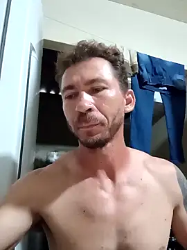 RobertoLuiz84 online show from February 2026 06:50:01 PM