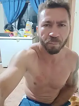 RobertoLuiz84 online show from May 2026 06:30:01 AM