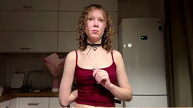 ElfriedaZwack online show from January 2026 03:17:01 PM