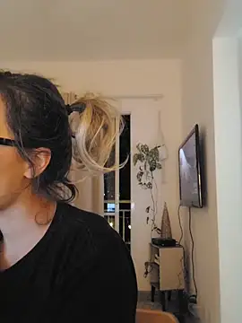 KnotBabe online show from November 2025 04:35:02 AM