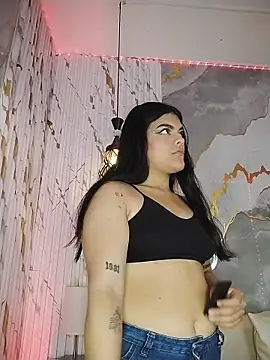 Snapshot of NIKIBUNNY chatting on March 2026 01:22:01 PM NIKIBUNNY online show from March 2026 01:22:01 PM