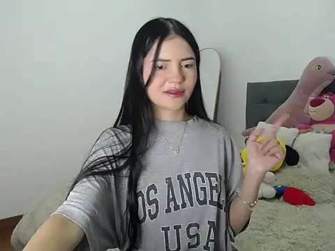 EmiilyCherry online show from December 2025 12:28:02 AM