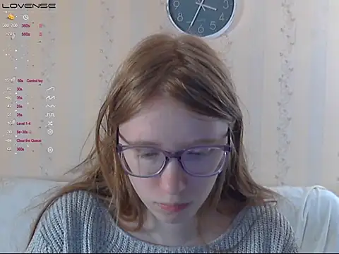 LustfulSarah online show from October 2025 12:41:02 PM