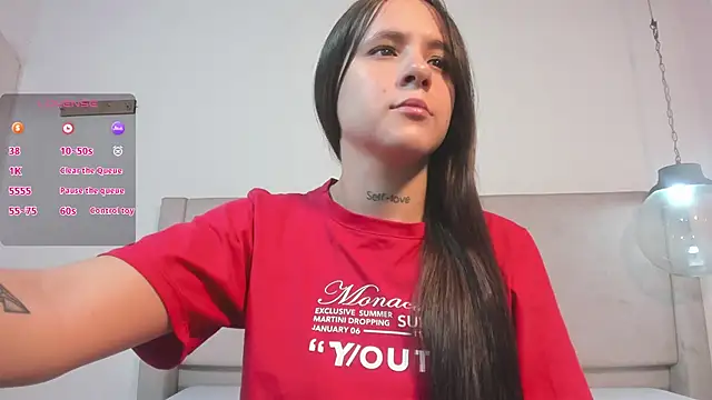 Snapshot of Izelevans chatting on March 2026 01:39:01 PM Izelevans online show from March 2026 01:39:01 PM