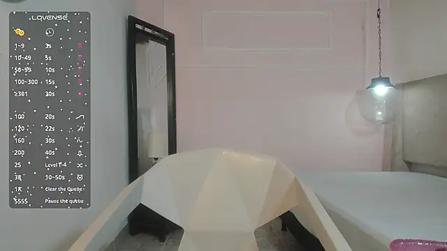 Snapshot of Izelevans chatting on March 2026 11:43:02 AM Izelevans online show from March 2026 11:43:02 AM