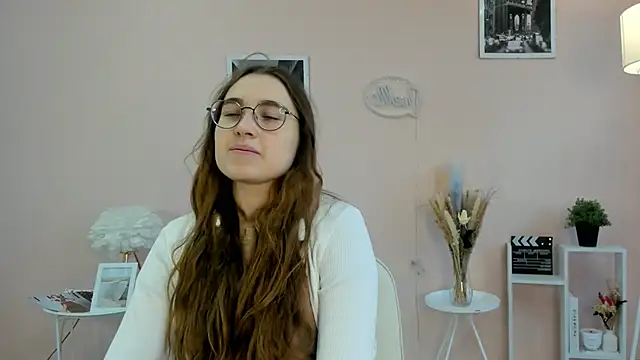 Snapshot of DebbraBickler chatting on November 2025 12:06:01 PM DebbraBickler online show from November 2025 12:06:01 PM