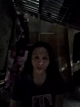 Snapshot of lovelycarla32 chatting on November 2025 11:40:01 PM lovelycarla32 online show from November 2025 11:40:01 PM