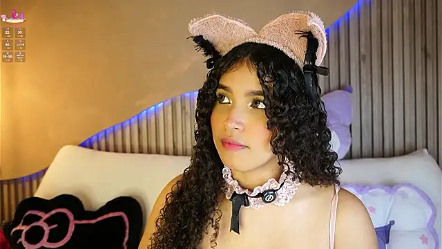 Snapshot of EloiseSweetxx chatting on March 2026 12:35:02 PM EloiseSweetxx online show from March 2026 12:35:02 PM