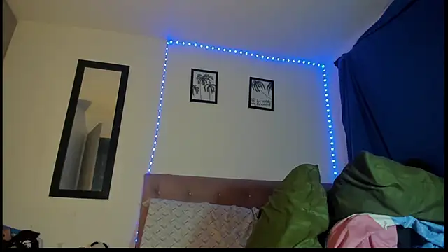 Snapshot of exotis_tiahara777 chatting on April 2026 08:19:02 AM exotis tiahara777 online show from April 2026 08:19:02 AM