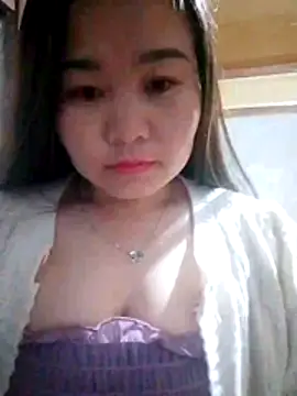 One-two22 online show from November 2025 09:30:02 PM