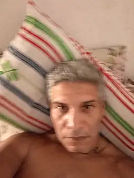 Snapshot of Anderboxx chatting on December 2025 06:23:01 PM Anderboxx online show from December 2025 06:23:01 PM