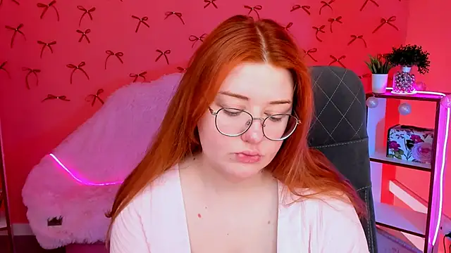 StaceyJensen online show from March 2026 10:07:01 AM