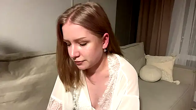 Alice meow15 online show from November 2025 03:22:01 PM