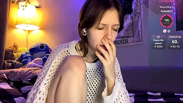 Snapshot of FairyLuna chatting on November 2025 11:07:02 PM FairyLuna online show from November 2025 11:07:02 PM