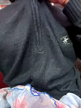 maskedman699 online show from November 2025 07:01:01 AM