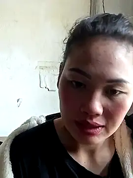 lynae-0 online show from November 2025 04:45:02 AM