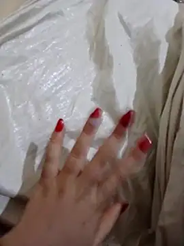 Snapshot of yasmine_x chatting on November 2025 02:05:01 PM yasmine x online show from November 2025 02:05:01 PM