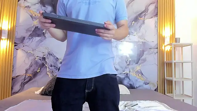 Snapshot of Dantee_Dark chatting on December 2025 07:34:02 PM Dantee Dark online show from December 2025 07:34:02 PM