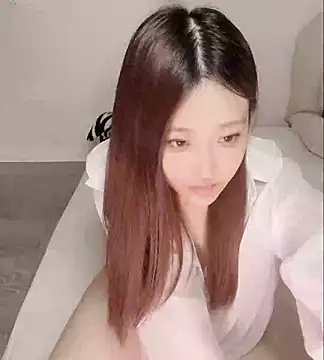 clara-cc online show from June 2026 04:45:02 PM