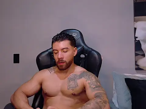 Snapshot of owen_seth1 chatting on April 2026 03:02:01 AM owen seth1 online show from April 2026 03:02:01 AM